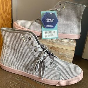 Womens high top sneakers 9